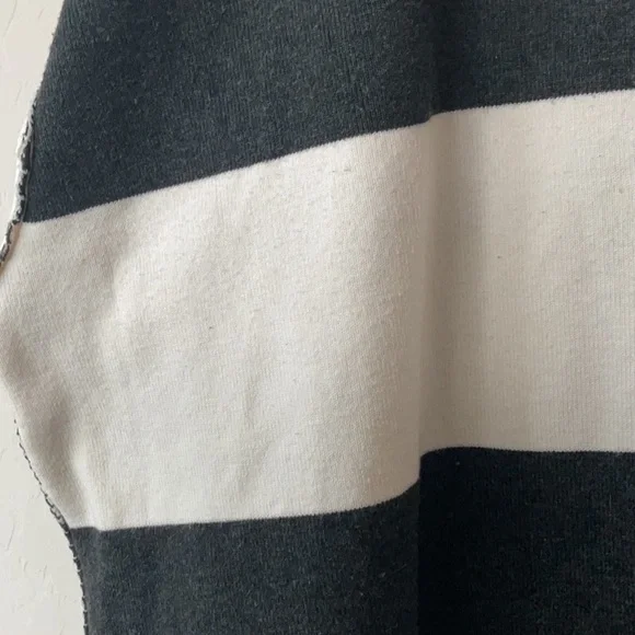 Free People Sweater - Picture 3 of 14